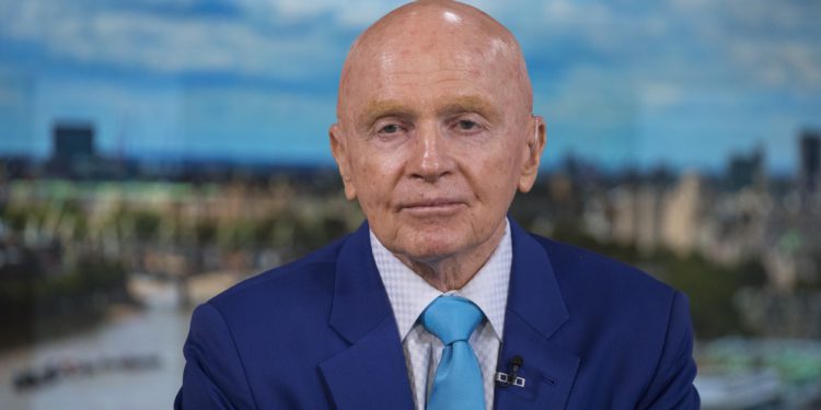 美股大涨、比特币回1.95万美元！新兴市场教父：美国利率或达9%