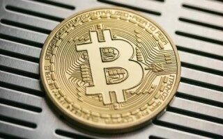 比特币涨破10万元(比特币今年能破10万吗)