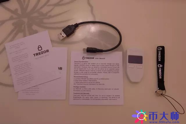 TREZOR硬件钱包开箱评测及使用教程！