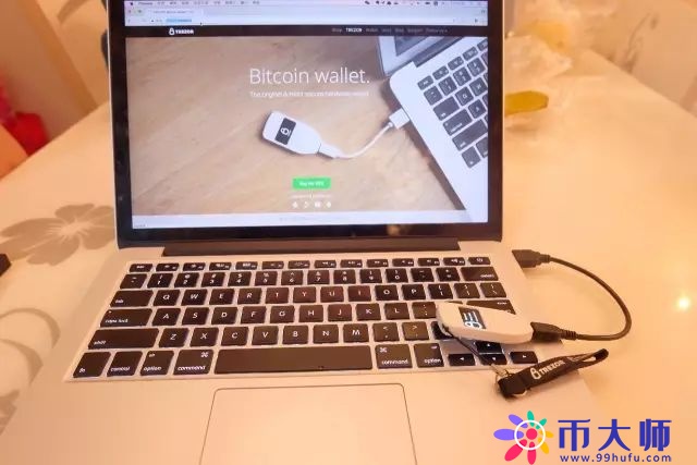 TREZOR硬件钱包开箱评测及使用教程！