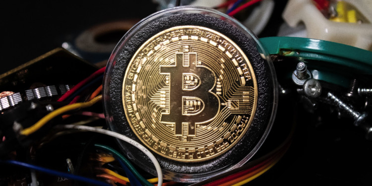 比特币挖矿难度微降0.49%五大矿池已控制其90%算力1